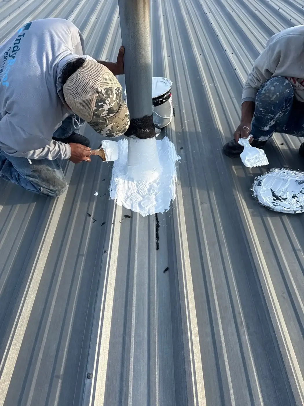 Tarping and dry-in on a Kendallville commercial roof