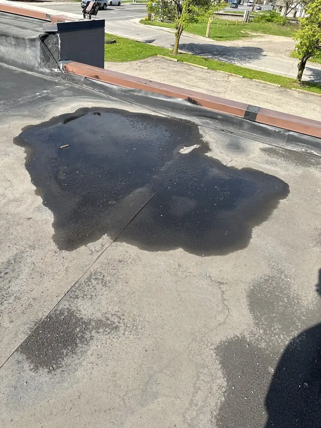 EPDM Roof Repair Kendallville: Rubber Roof Leak Fix