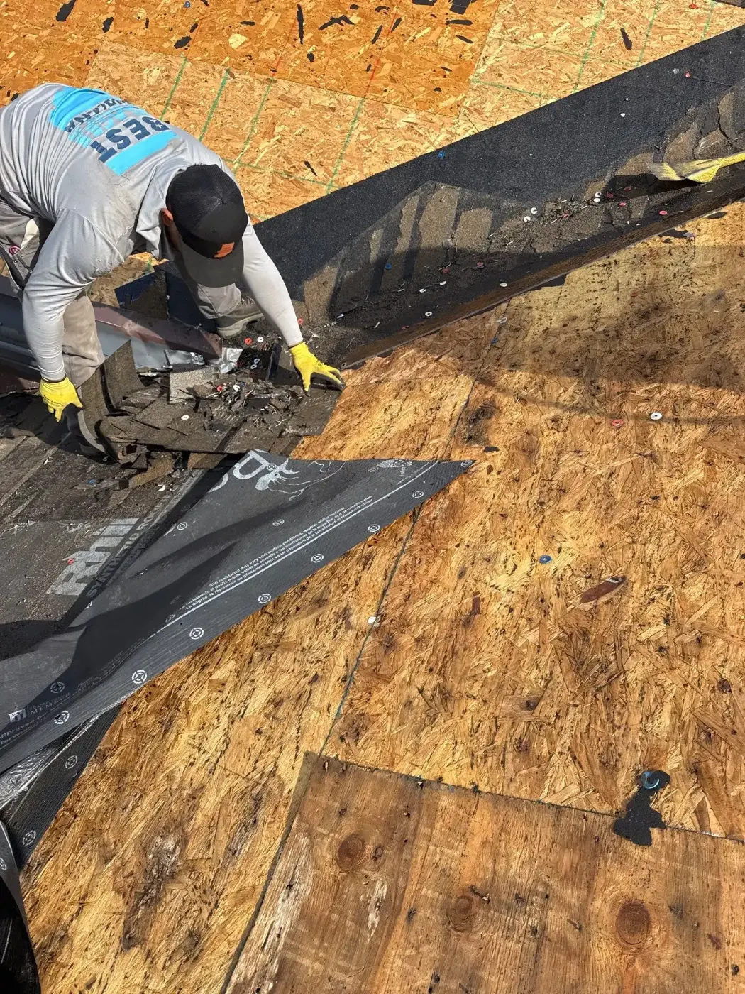 Commercial roof inspection documented in Kendallville
